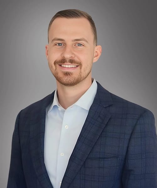 Logan-Web Logan Galloway, Broker-in-Charge Holden Beach